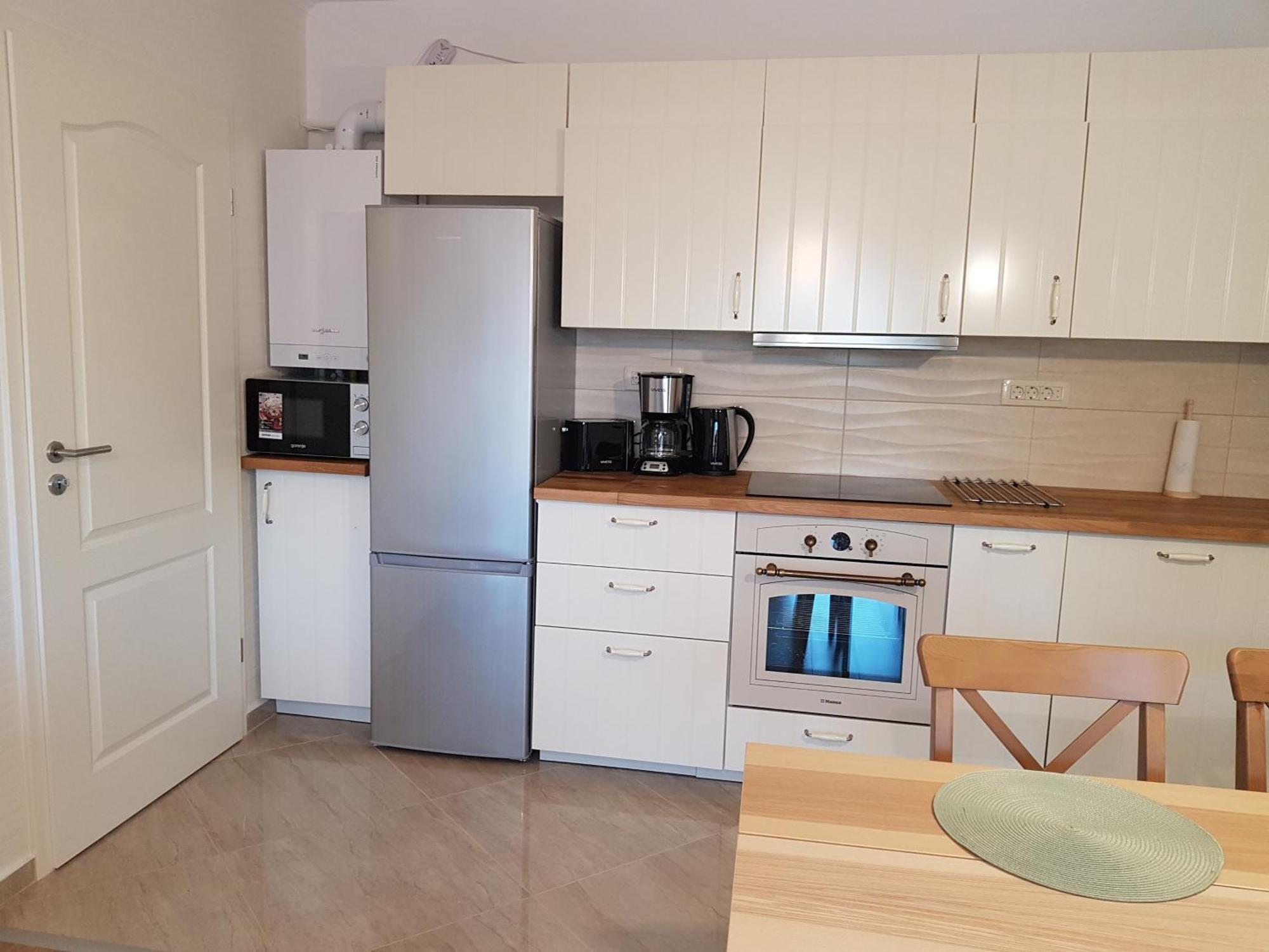 Apartament Monadin 3 Μπρασόβ Εξωτερικό φωτογραφία