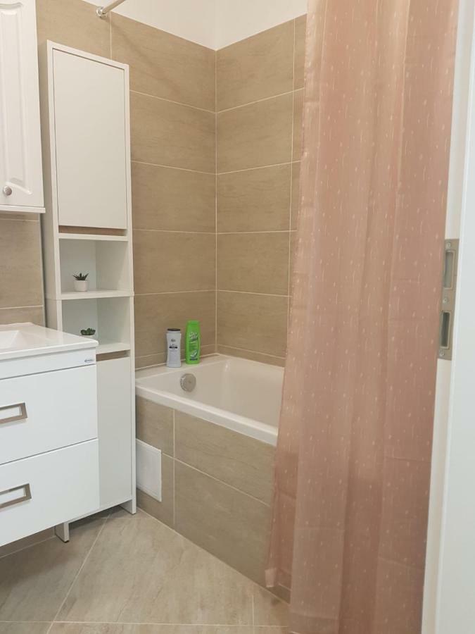 Apartament Monadin 3 Μπρασόβ Εξωτερικό φωτογραφία